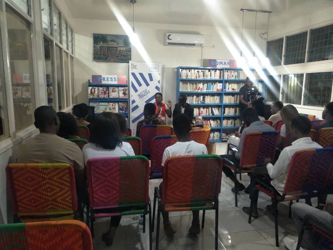 PRESENTACIÓN DEL LIBRO «LOS LLANTOS DE BINDANG» EN EL IFGE