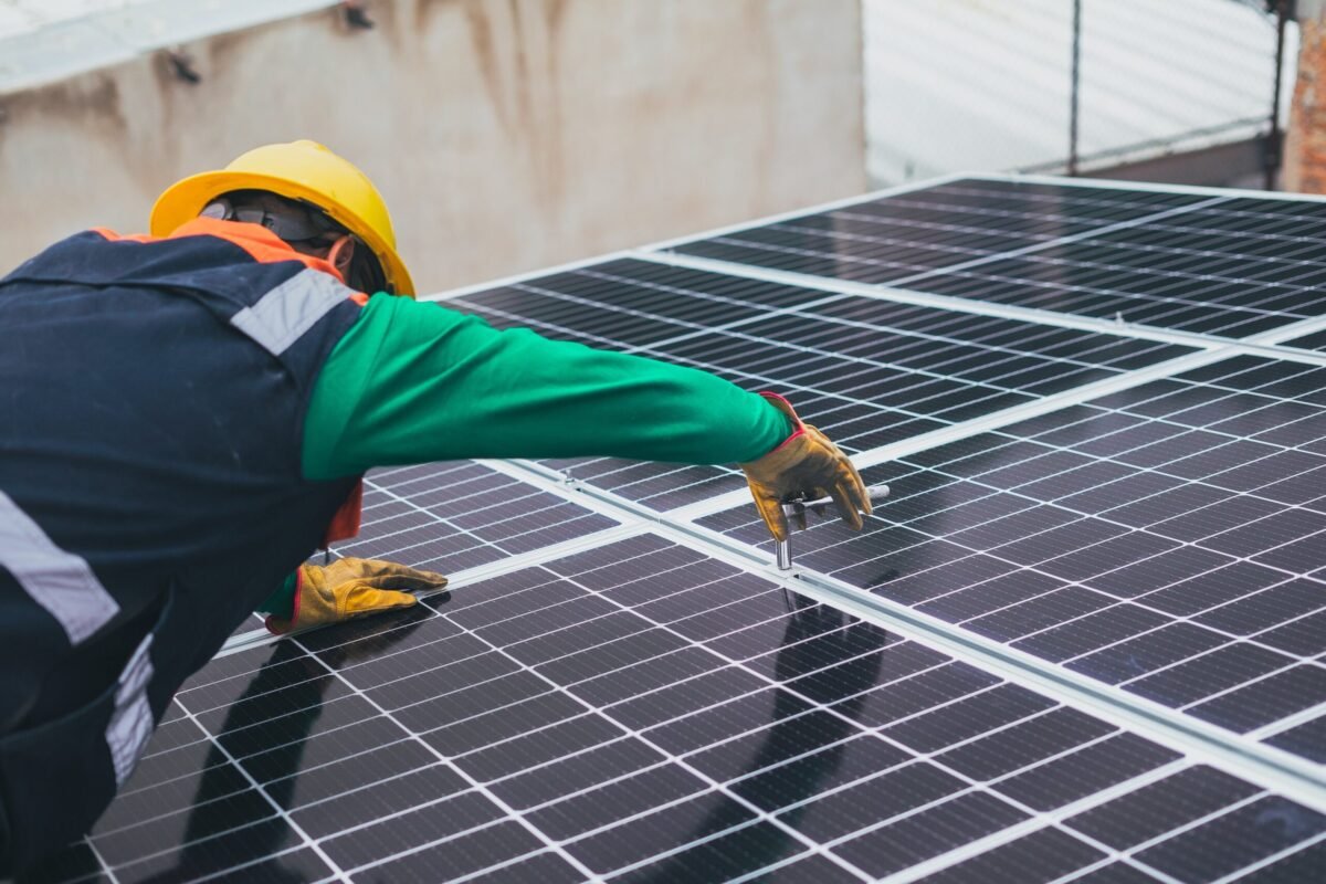 SOYCA Energy: La Solución a tus Problemas Eléctricos