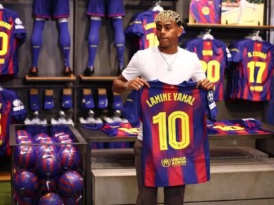 CUANDO EL FÚTBOL SE VISTE DE PROMOCIÓN: RDC BUSCA EN EL DEPORTE UNA VÍA PARA ATRAER AL MUNDO