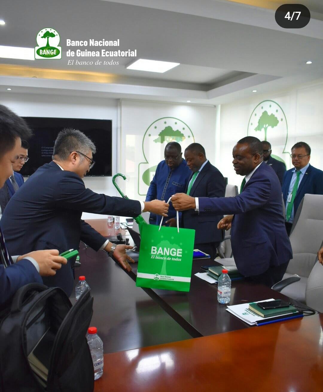 BANGE refuerza su compromiso con la innovación digital en reunión con Huawei Technologies