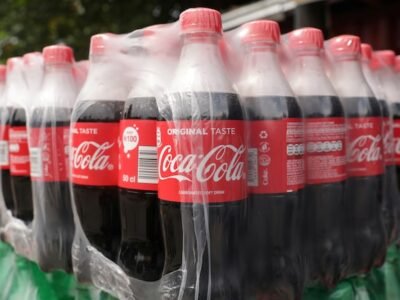 Coca-Cola reorganiza su negocio en África: HBC adquiere el control de su mayor embotellador por 3.400 millones de dólares