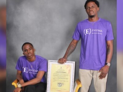 “Con 19 años, Rafael Willy Ensema impulsa un modelo educativo hecho por y para los jóvenes”