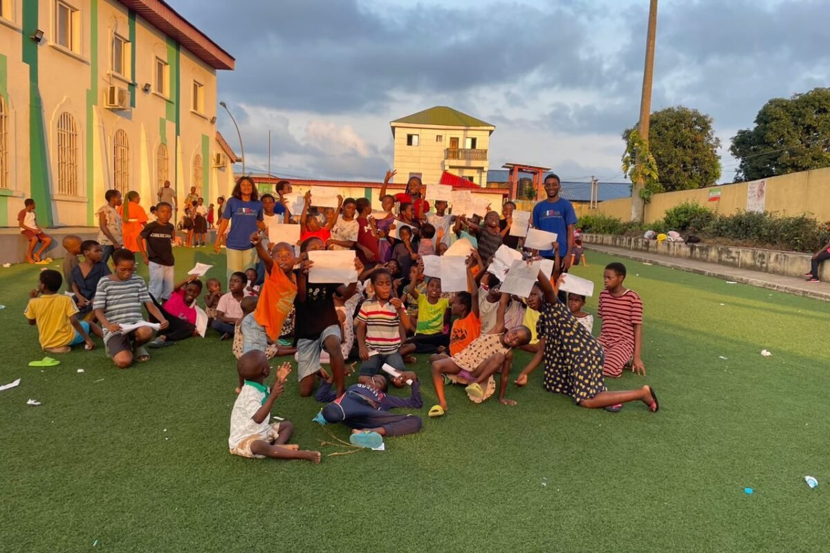 «Allies in Youth Development lleva cortesía y alegría al orfanato de Malabo»