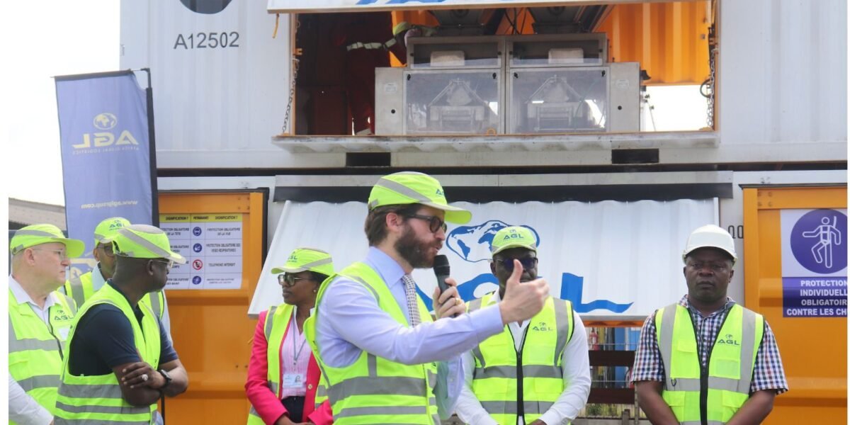 AGL invierte 1.000 millones de FCFA en Douala para acelerar el procesamiento de carga y reforzar su competitividad.