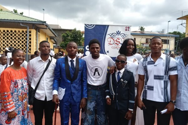 Santa Teresita celebra su Semana Cultural con arte, talento y mucha emoción.