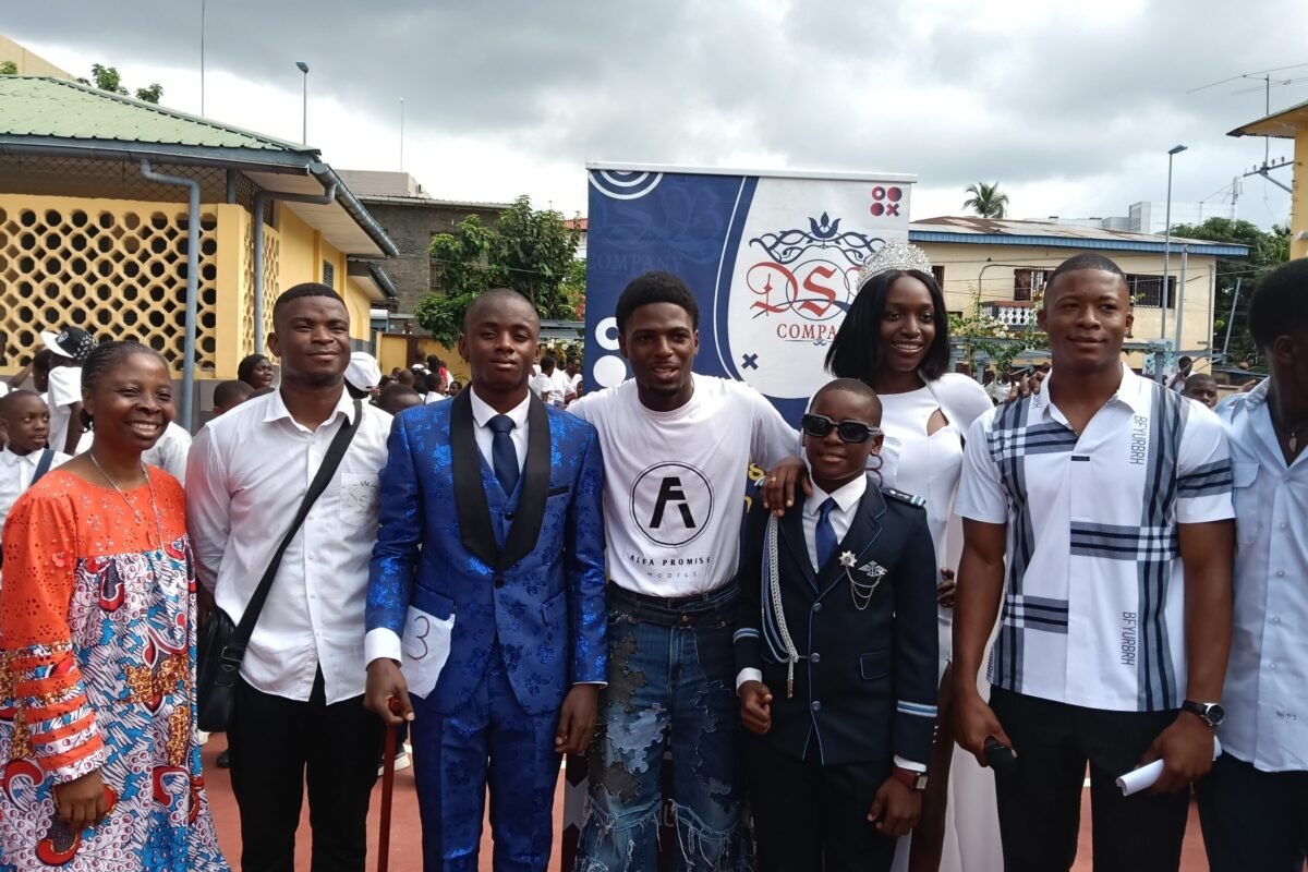 Santa Teresita celebra su Semana Cultural con arte, talento y mucha emoción.