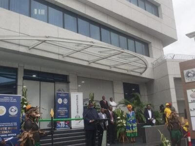 Camerún inaugura la nueva sede de la Tarjeta Rosa de la CEMAC: una inversión estratégica para modernizar el sistema de seguros transfronterizos