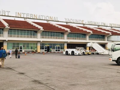 Camerún impulsa la modernización del aeropuerto de Yaoundé con un contrato de casi 2.000 millones de FCFA