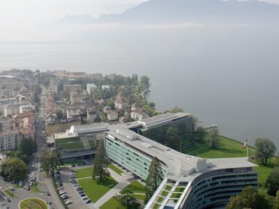 Nestlé acelera su reestructuración y pone en venta su negocio global de aguas minerales