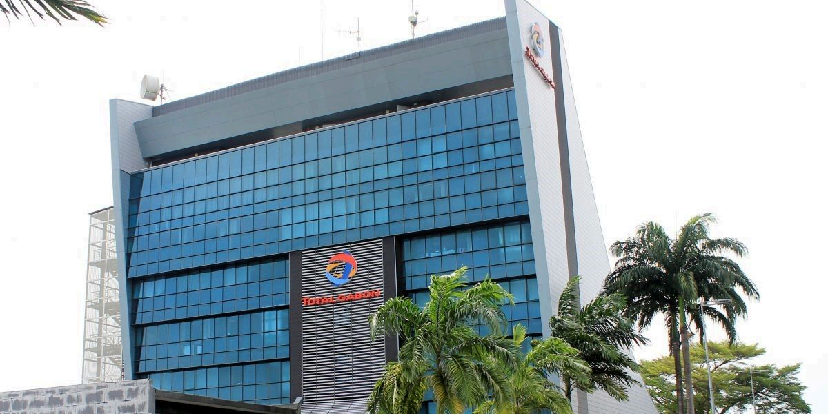Gabón: los ingresos de TotalEnergies caen un 10 % en 2025 pese al aumento de ventas