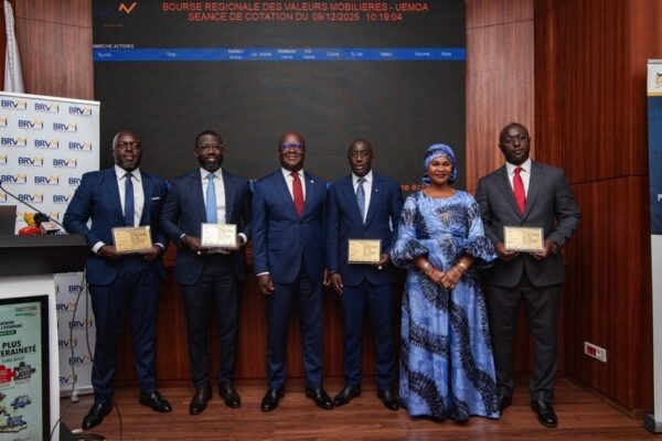 Senegal capta capital récord en la BRVM con dos emisiones de bonos.