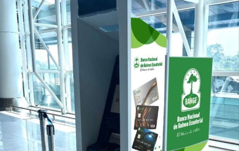 La tarjeta GIMAC de BANGE amplía el acceso al efectivo y fortalece el sistema financiero.