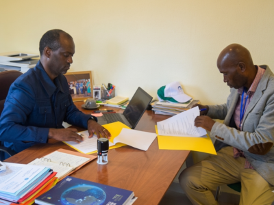 Equacom News y el Alto Consejo de Negocios de la CEEAC suscriben acuerdo estratégico de cobertura mediática.