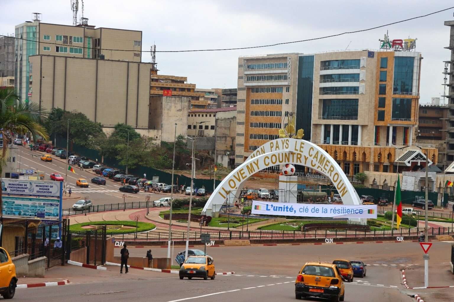 Camerún acelera su apuesta por el mercado regional para financiarse con 75.000 millones de FCFA