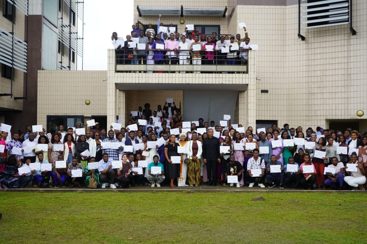 UniPod certifica a 512 jóvenes en Malabo para impulsar la innovación y el emprendimiento en Guinea Ecuatorial